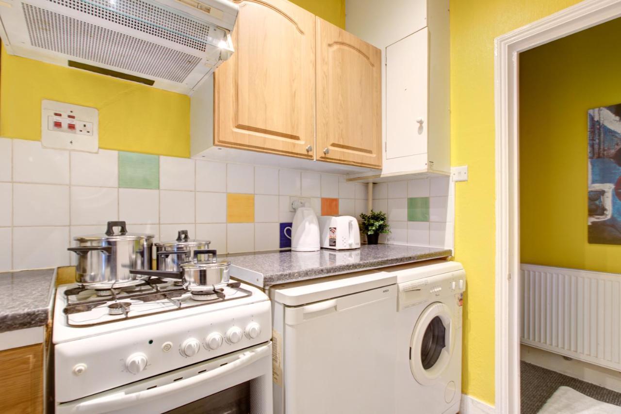 Oxford Street - Mayfair, Central London Budget Apartment Esterno foto
