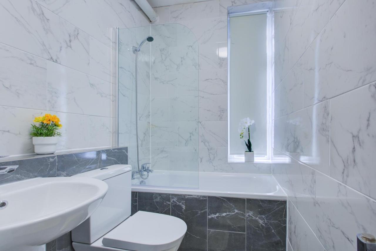 Oxford Street - Mayfair, Central London Budget Apartment Esterno foto